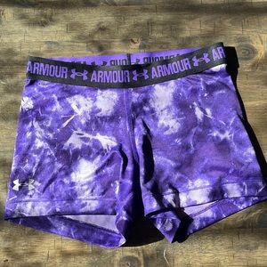 UNDER ARMOUR “purple haze” booty shorts sz:SM